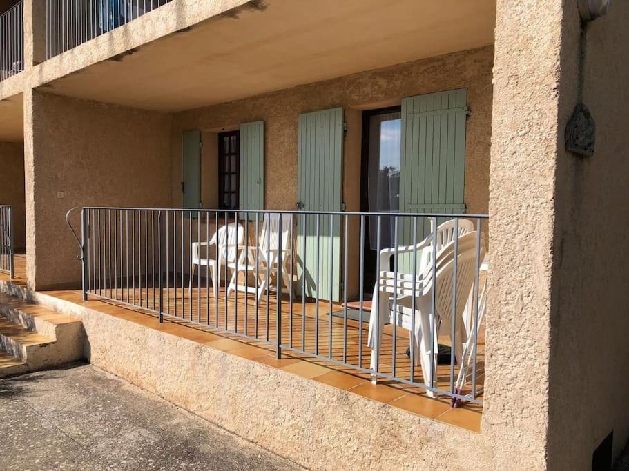 Residence Lou Cigaloun - Ana Location Gréoux-les-Bains Zewnętrze zdjęcie