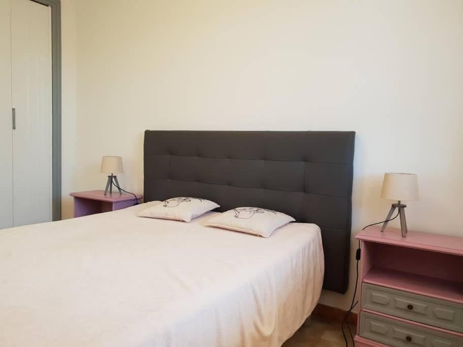 Residence Lou Cigaloun - Ana Location Gréoux-les-Bains Zewnętrze zdjęcie