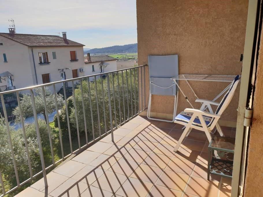Residence Lou Cigaloun - Ana Location Gréoux-les-Bains Zewnętrze zdjęcie